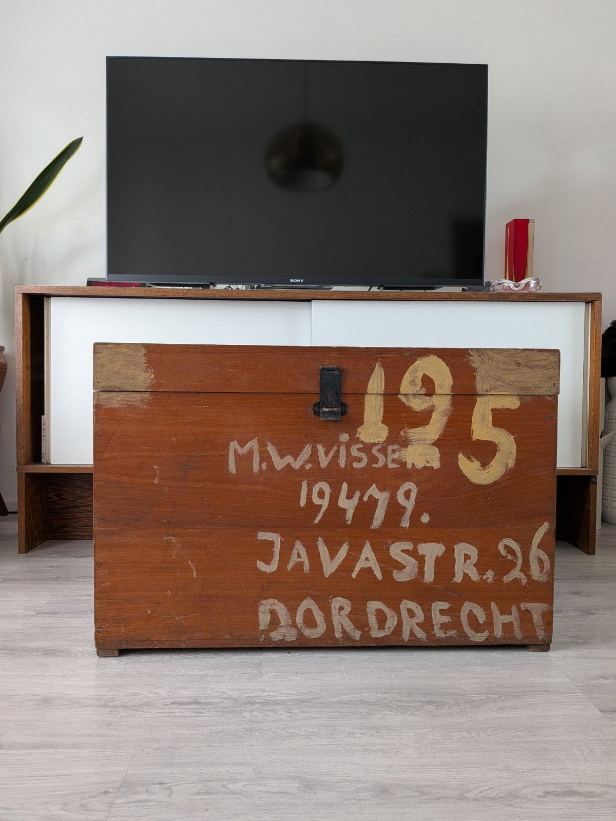Antieke massief teak houten legerkist uit Ned. Indie 1945, Ophalen