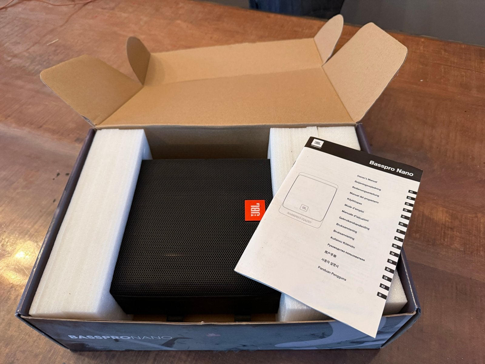 JBL Basspro Nano Compacte Actieve Subwoofer, Ophalen, Zo goed als nieuw