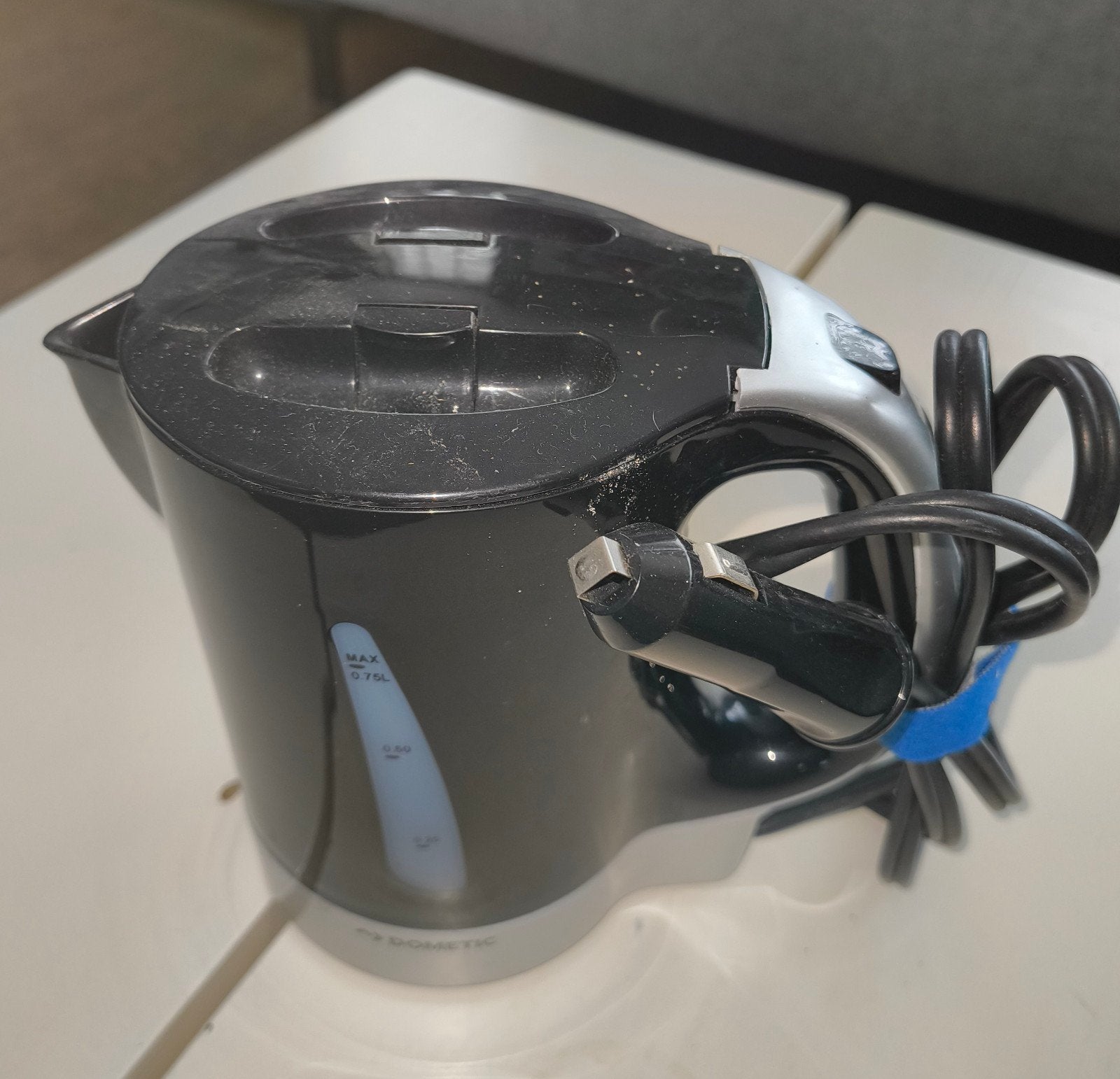 Dometic 12V Waterkoker - Ideaal voor onderweg!, Minder dan 1 liter, Ophalen of Verzenden, Gebruikt