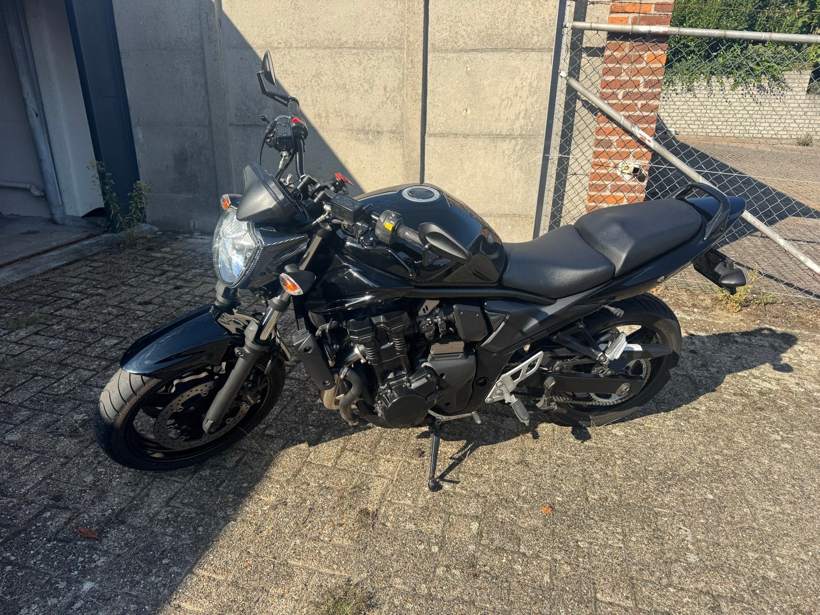 Suzuki Bandit GSFA 650 uit 2011 - Klaar om te rijden!, Motoren, Sportuitlaat, 4 cilinders, Gebruikt, Particulier