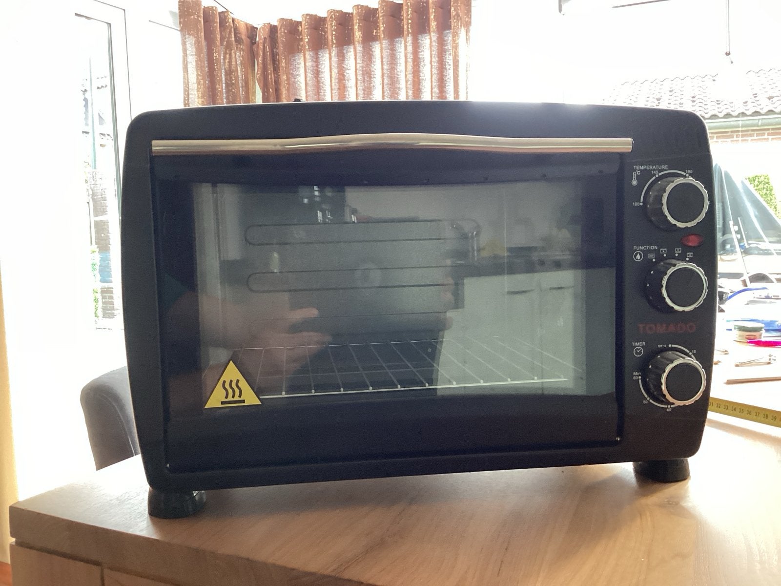 Tomado TM-5531 Oven - 1500W Vrijstaande Mini-oven, Witgoed en Apparatuur, Ophalen, Minder dan 45 cm, Overige merken, Zo goed als nieuw