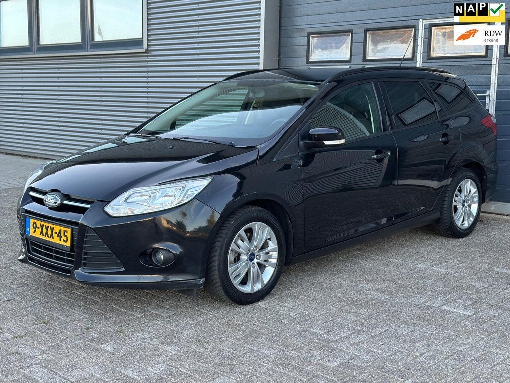 Ford Focus Wagon 1.0 EcoBoost Titanium - NWE APK - PDC - NWE, 125 pk, Gebruikt, Zwart, Handgeschakeld