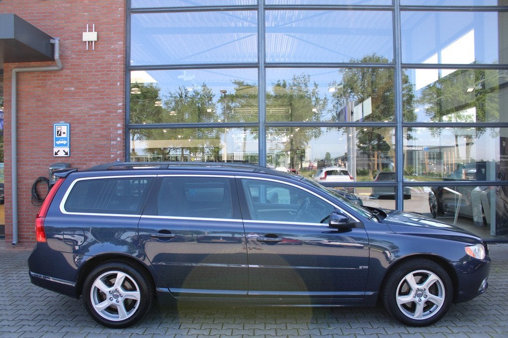 Volvo V70 D4 5-cilinder Limited Edition | Consignatie | Deal, Auto's, Volvo, Euro 5, Gebruikt, Zwart, 1984 cc