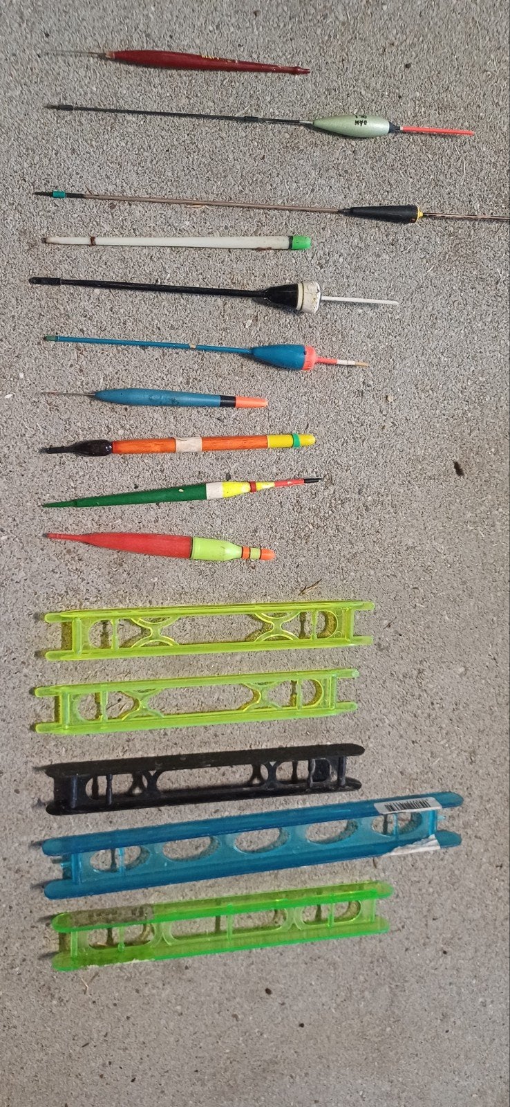 10 dobbers en 5 ladders voor vissen, Ophalen, Gebruikt, Dobber of Lood