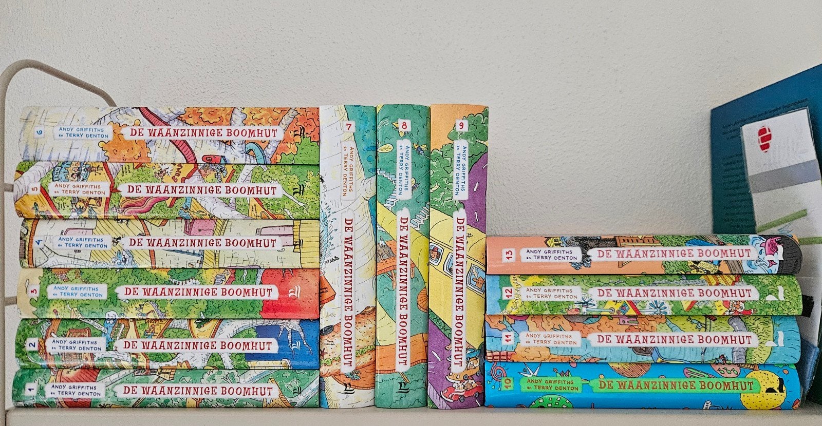 De waanzinnige boomhut serie compleet 13 delen., Ophalen of Verzenden, Zo goed als nieuw, Andy Griffiths en Terry Denton