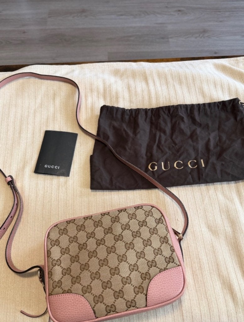 Gucci bree small camera bag, Ophalen of Verzenden, Zo goed als nieuw, Roze, Schoudertasje