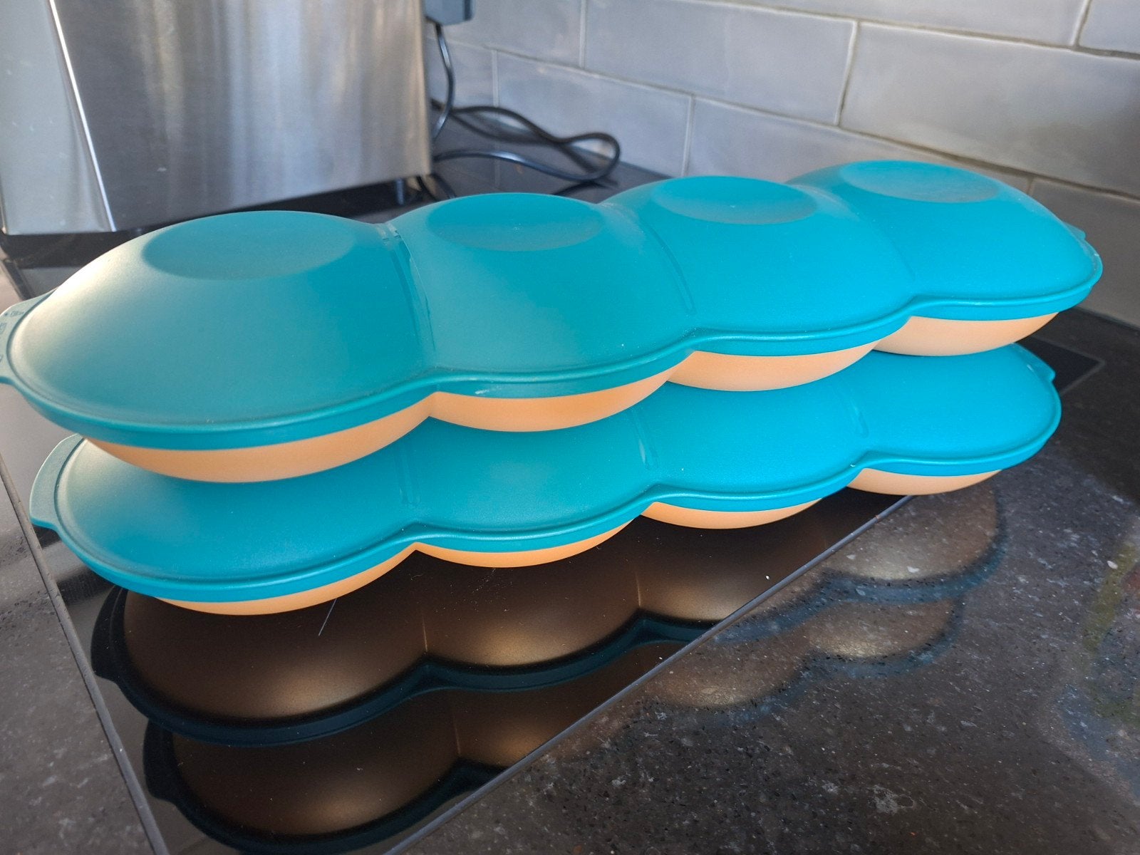 Tupperware Tapasschaal met 4 vakken en deksel, Schaal, Ophalen of Verzenden, Groen, Met compartimenten