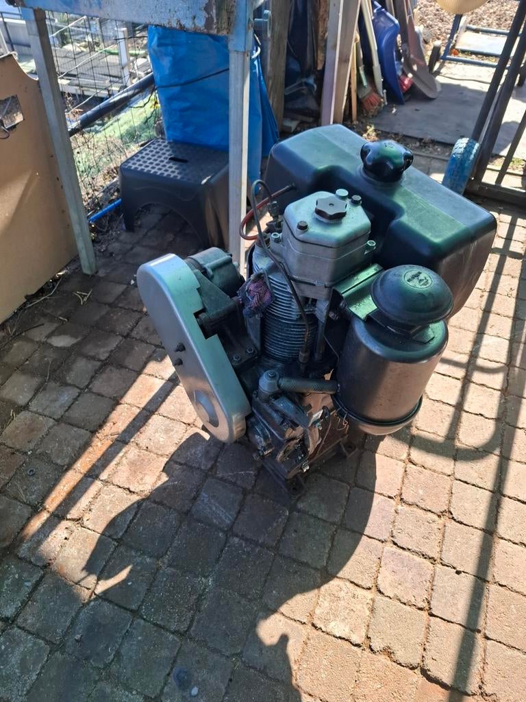 Deutz Dieselmotor - Luchtgekoeld, Elektrisch Start, Rechtsdr, Ophalen of Verzenden