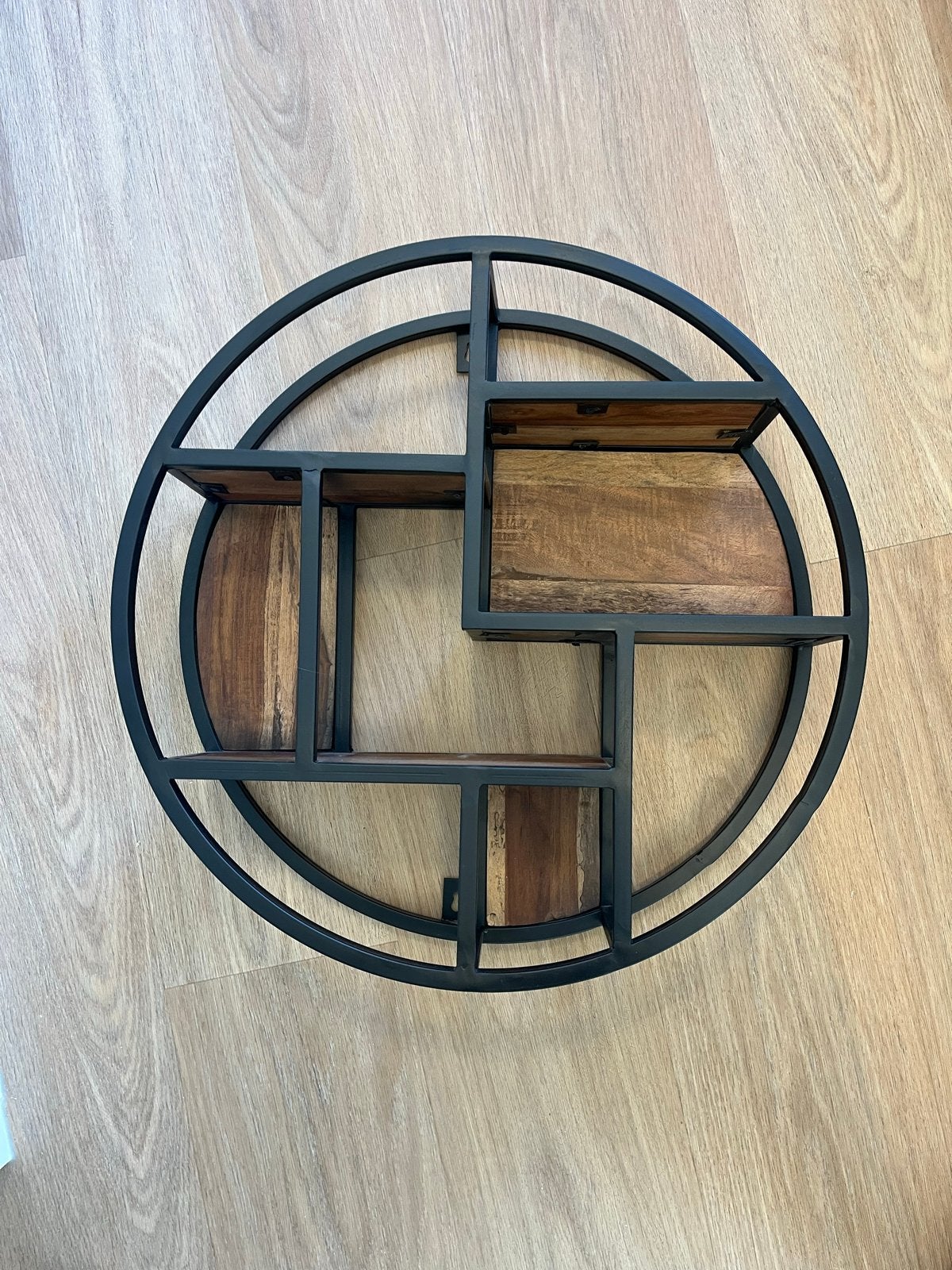 Ronde wandplank industrieel metaal en hout (58 cm), Huis en Inrichting, Ophalen, Zo goed als nieuw