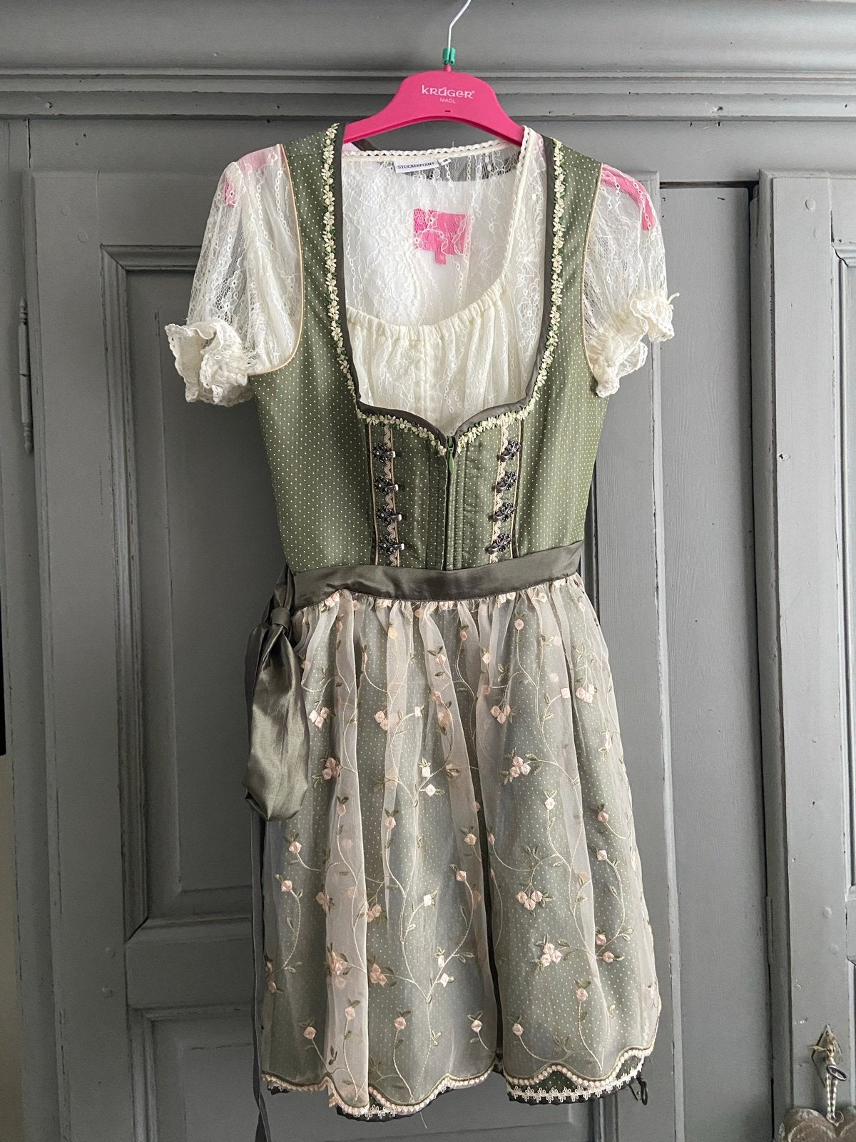 Prachtige Dirndl Kruger, maat 38, nieuwstaat!, Ophalen of Verzenden, Zo goed als nieuw, Maat 38/40 (M), Overige thema's