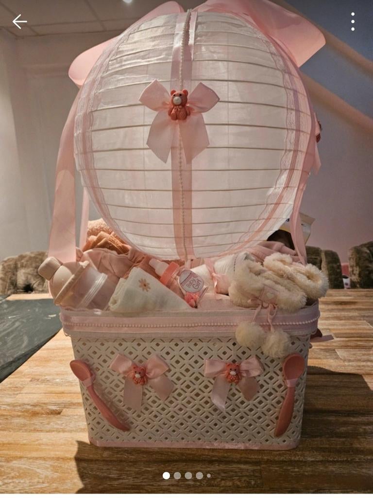 Mooie kraamcadeau luchtballon roze