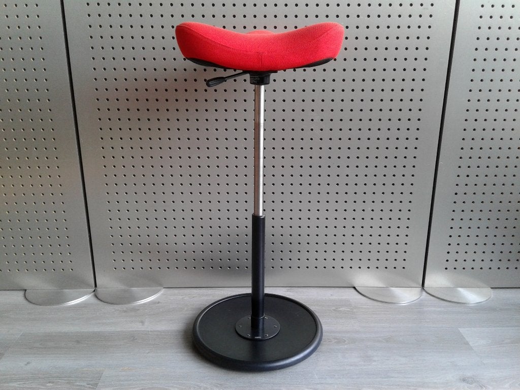 Variér (Stokke) Move (Hoog) (Rood), Prachtig!, Ophalen of Verzenden, Zo goed als nieuw, Variér, Bureaukruk