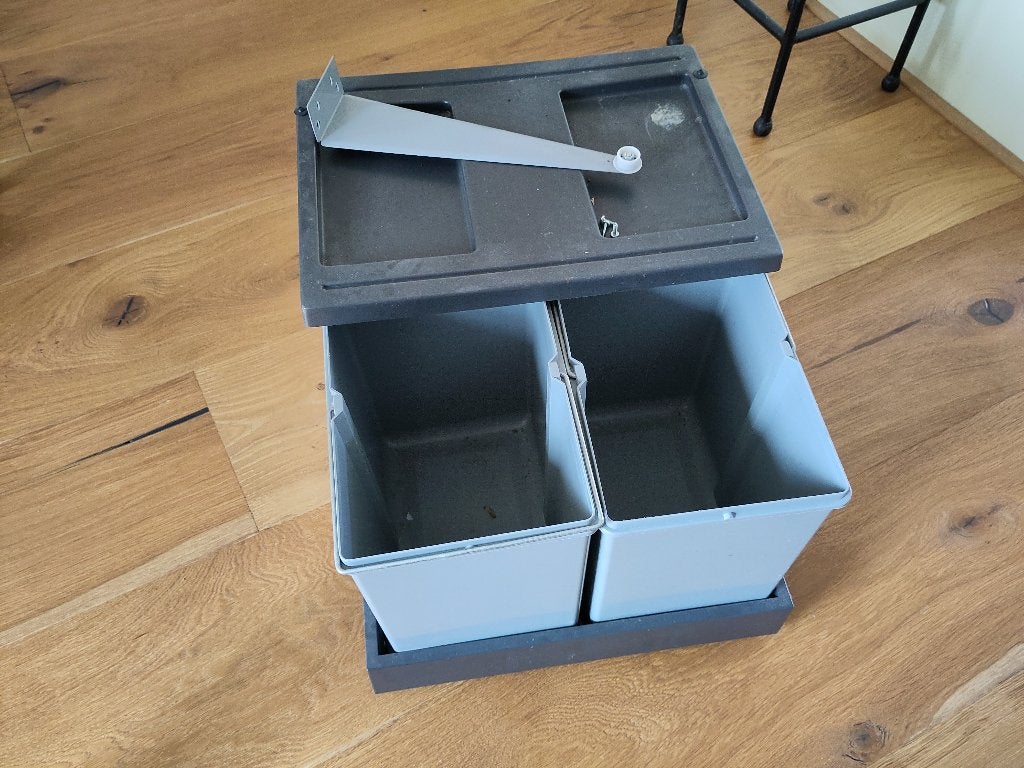 Inbouwprullenbak voor keukenkastje, 30 tot 40 liter, Ophalen, Gebruikt, Kunststof