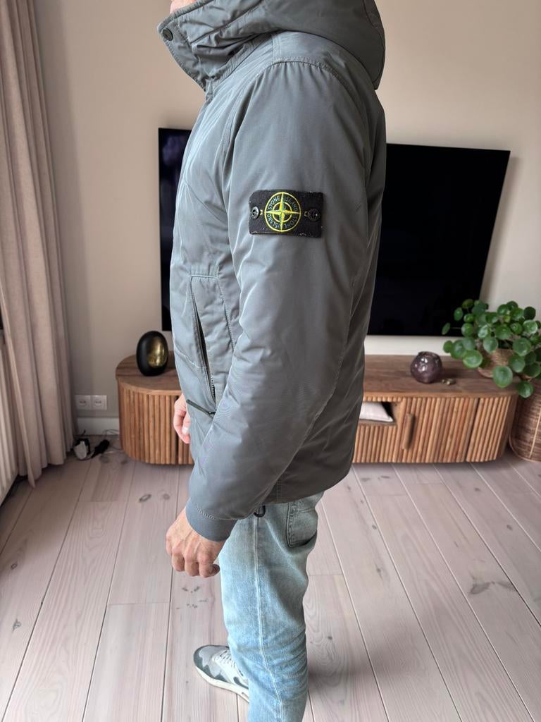 Stone island winterjas, Kleding | Heren, Jassen | Zomer, Zo goed als nieuw, Overige maten, Grijs, Ophalen of Verzenden