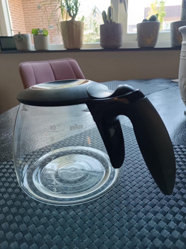 Koffiekan merk Braun 10 kops, Ophalen of Verzenden, Zo goed als nieuw