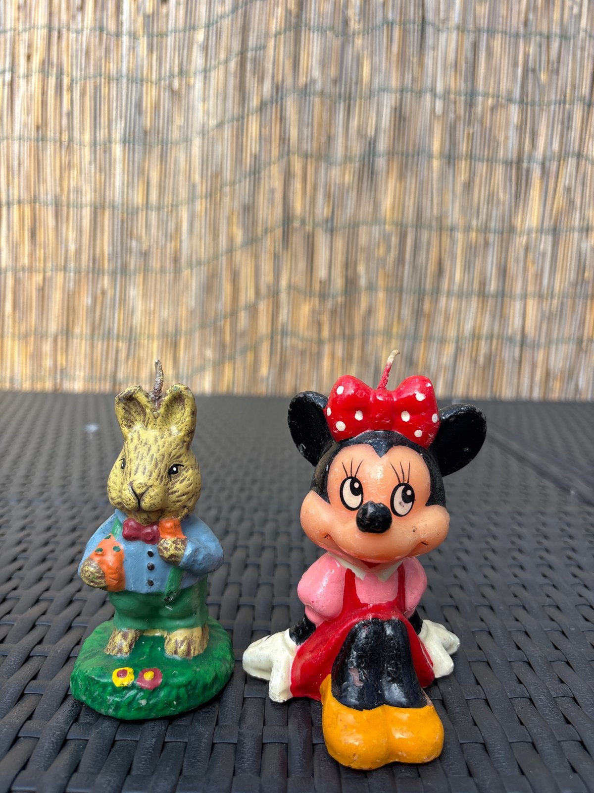 Leuke kaarsen: Paashaas en Minnie Mouse, Gebruikt, Meerkleurig, Overige merken, Was