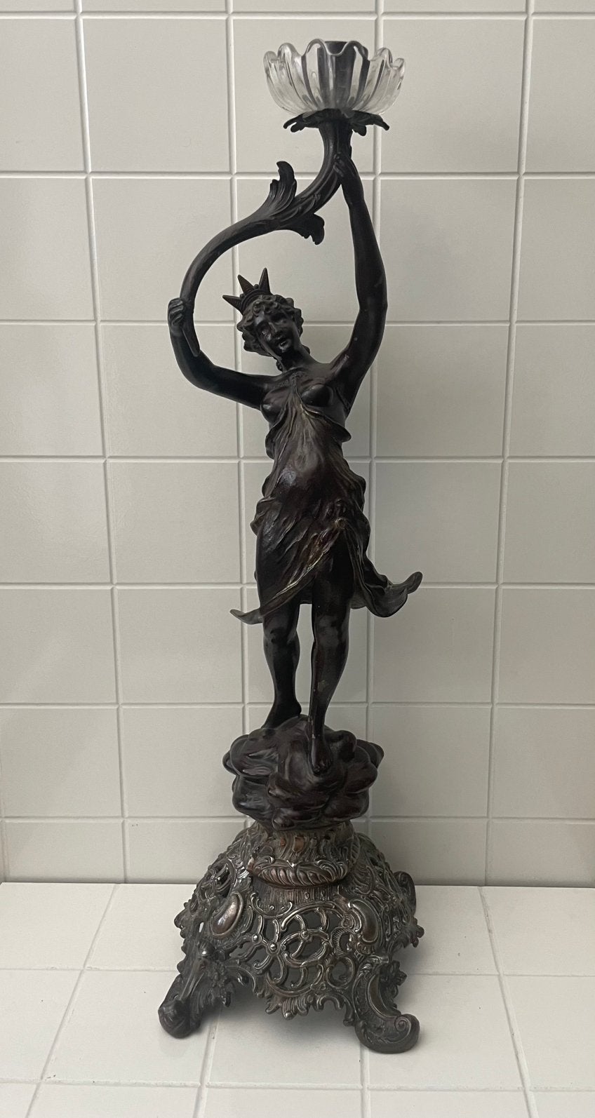 Antiek Art Nouveau Beeld Lampvoet Vrouwenfiguur, Ophalen, Overige materialen
