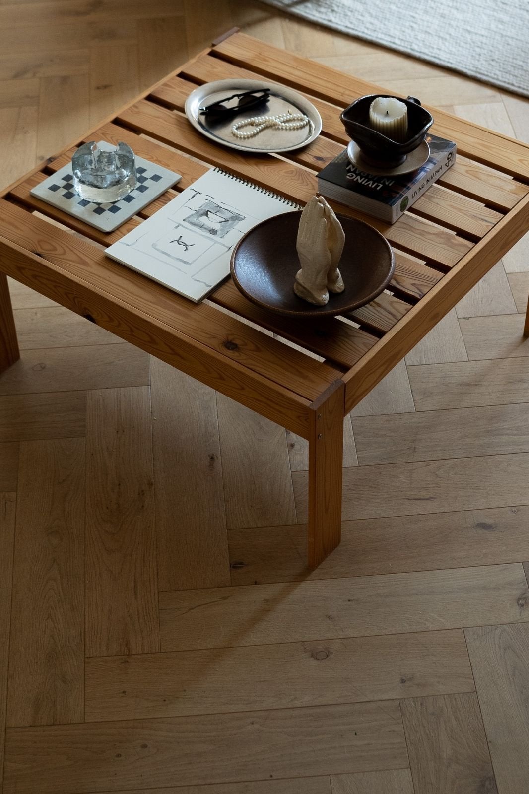 Houten salontafel met lattenblad, Gebruikt, 100 tot 150 cm, Vierkant, 5 – 50