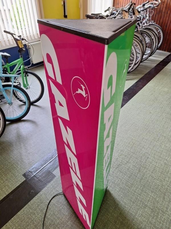 Gazelle Lichtbak - Reclamebord, Ophalen, Zo goed als nieuw, Lichtbak of (neon) lamp