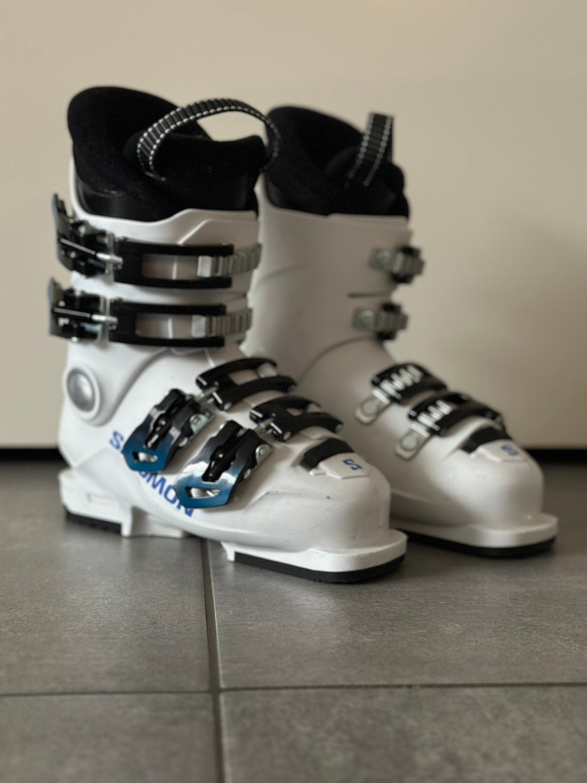 Salomon ski schoen maat 19, Sport en Fitness, 160 tot 180 cm, Schoenen, Zo goed als nieuw, Salomon