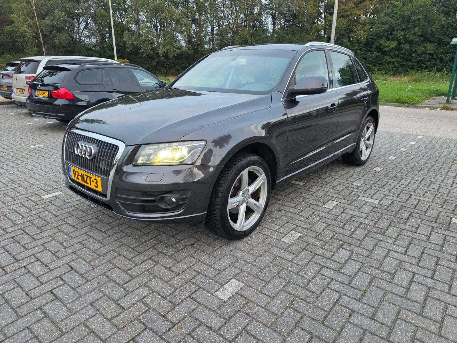 Audi Q5 2.0 Tfsi Quattro S-tronic 2011 Grijs, Auto's, Automaat, 1730 kg, 4 cilinders, Origineel Nederlands