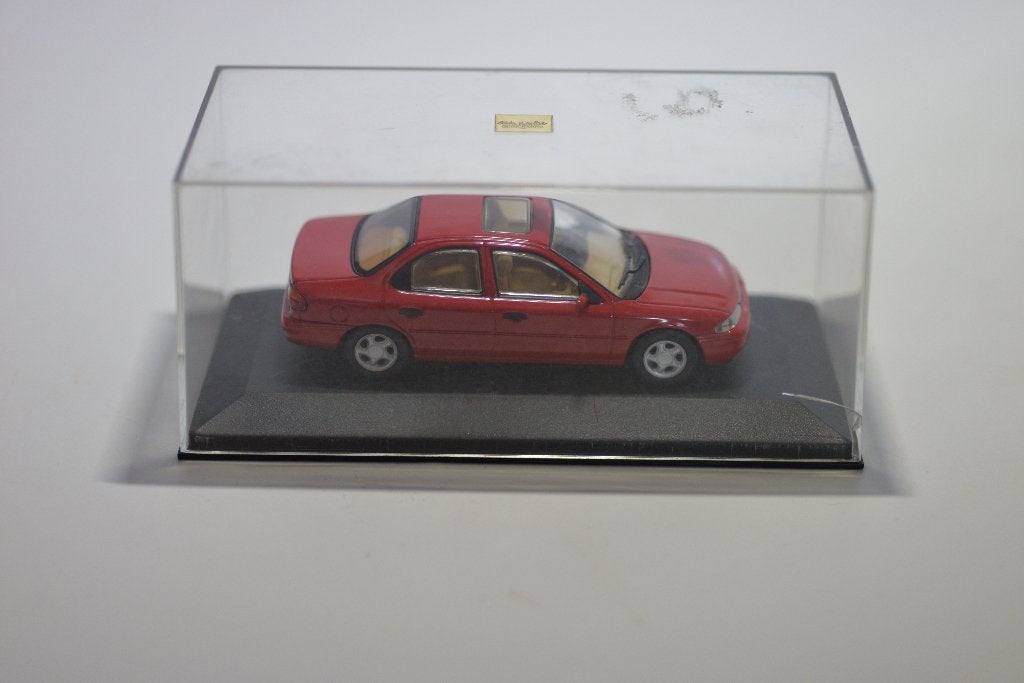 Minichamps Ford Mondeo Mk.1 rood, Hobby en Vrije tijd, Minichamps, -, Ophalen of Verzenden, Zo goed als nieuw