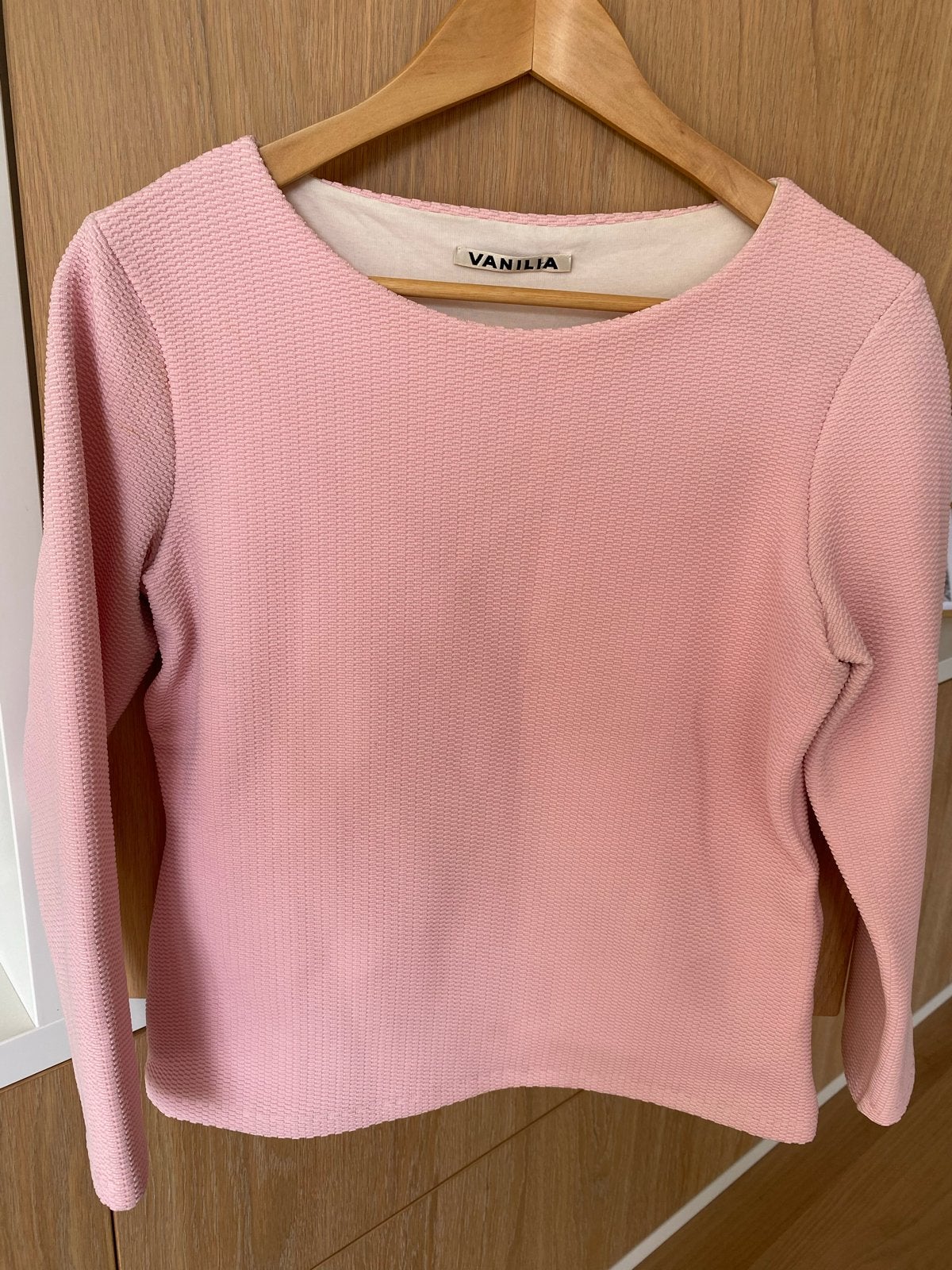 Roze Vanilia top met lange mouwen, zgan, Kleding | Dames, T-shirts, Maat 38/40 (M), Ophalen of Verzenden, Zo goed als nieuw, Lange mouw