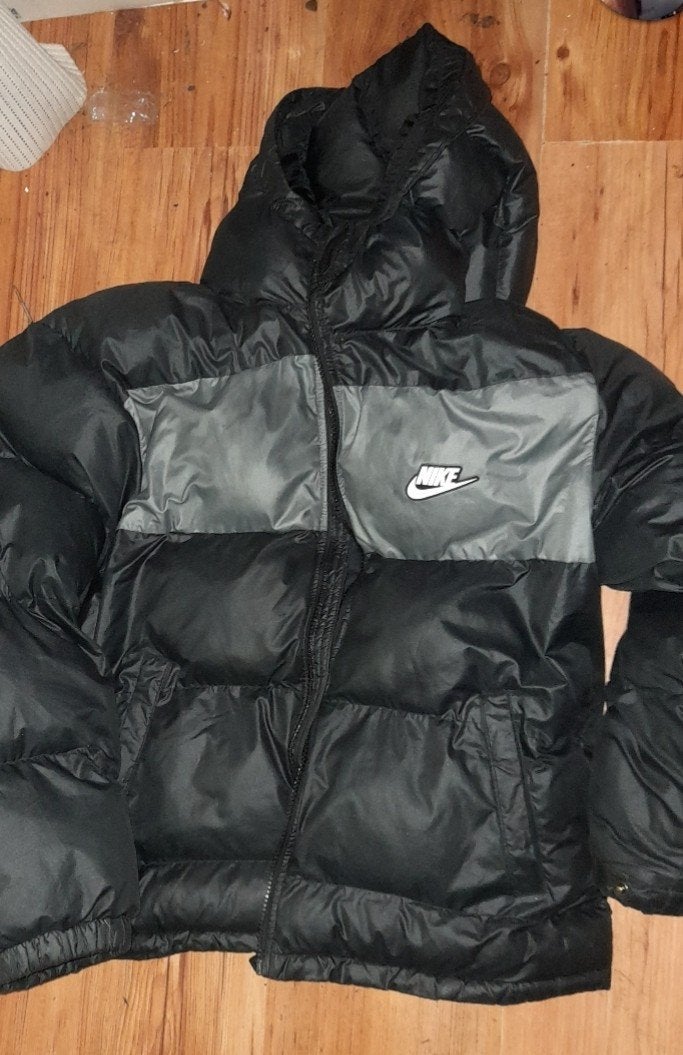 Nike Therma-FIT Puffer Jas Zwart/Grijs Kindermaat XL (158-17, Zwart, Nike, Maat 56/58 (XL), Ophalen of Verzenden