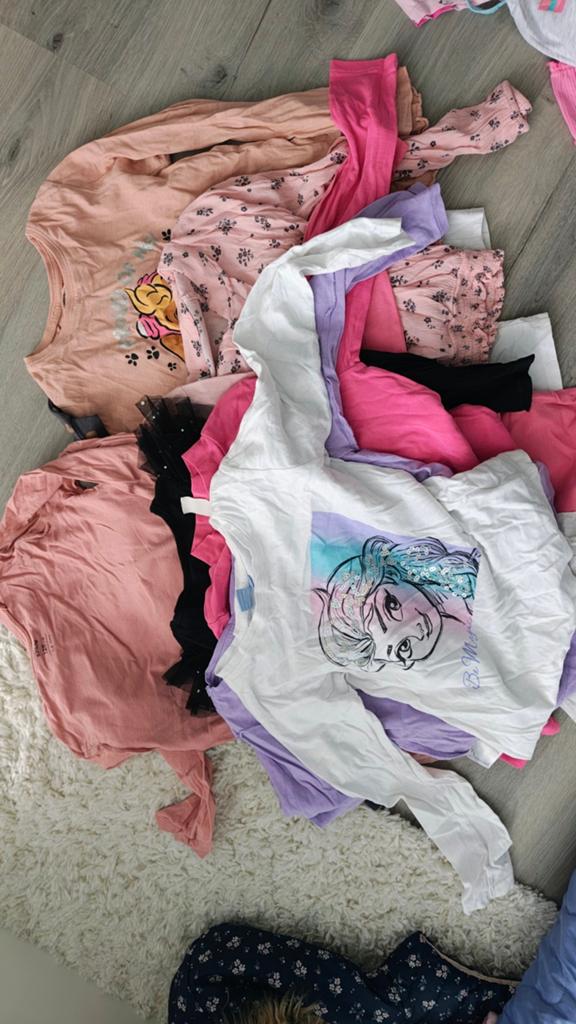 Kleding voor meisjes, maat 122 tot 128, Kinderen en Baby's, Kinderkleding | Maat 122, Ophalen, Zo goed als nieuw, Meisje