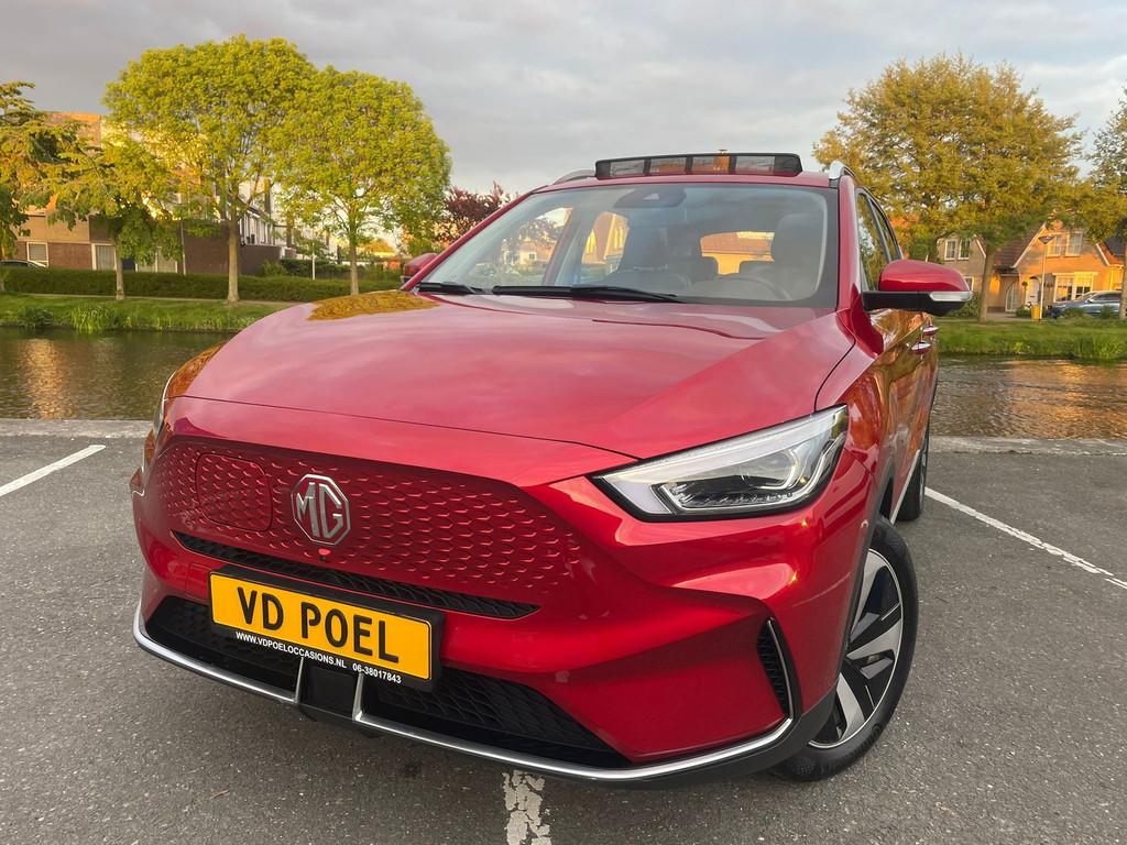 MG MG ZS EV EV Long Range Luxury 70 kWh PANODAK LEER NAVI, Gebruikt, Zwart, 156 pk, ZS