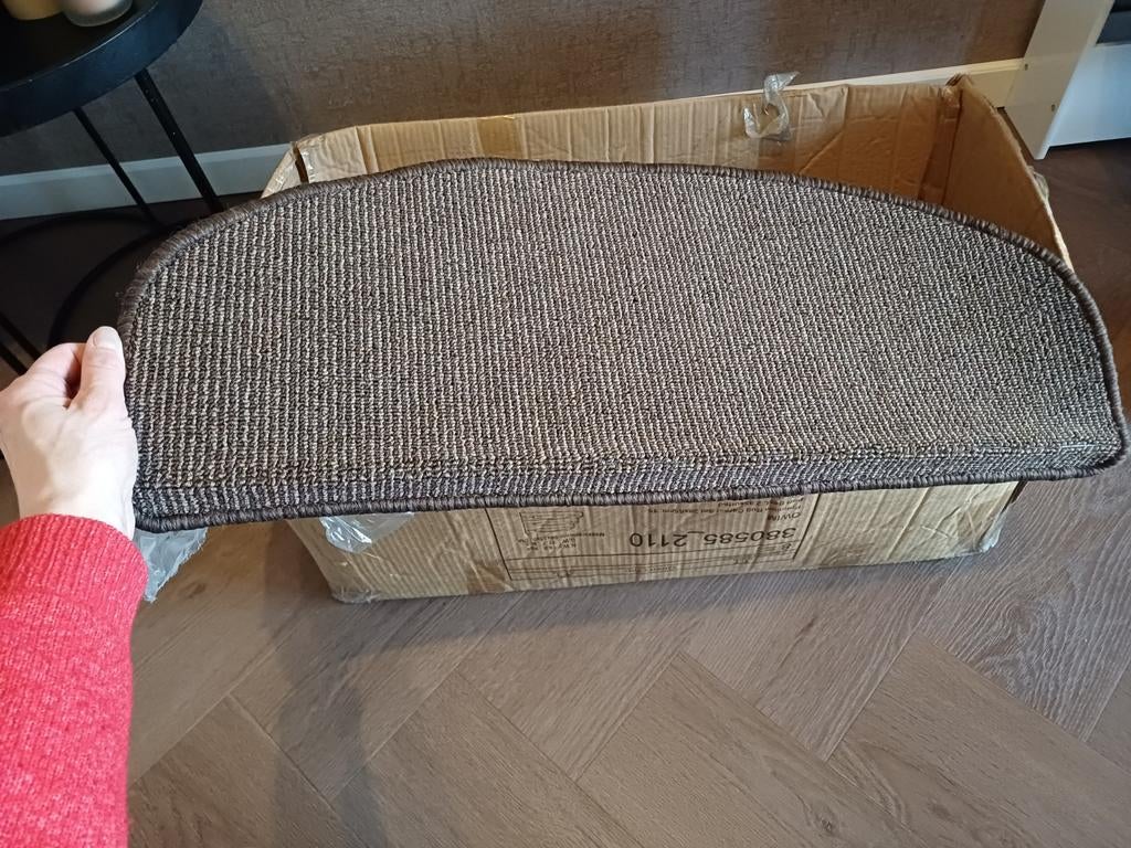 Traptreden - Antislip en Geluiddempend, Modern, functioneel, Bruin, Nieuw, Minder dan 50 cm