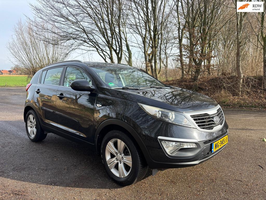 Kia Sportage 1.6 GDI ISG X-clusive | APK 02-2027, Voorwielaandrijving, 4 cilinders, Zwart, Handgeschakeld
