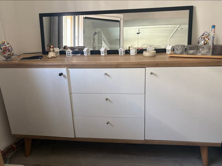 Robuust Dressoir / TV-meubel wit met houten accenten, Ophalen, Gebruikt, 150 tot 200 cm, Met lade(s)