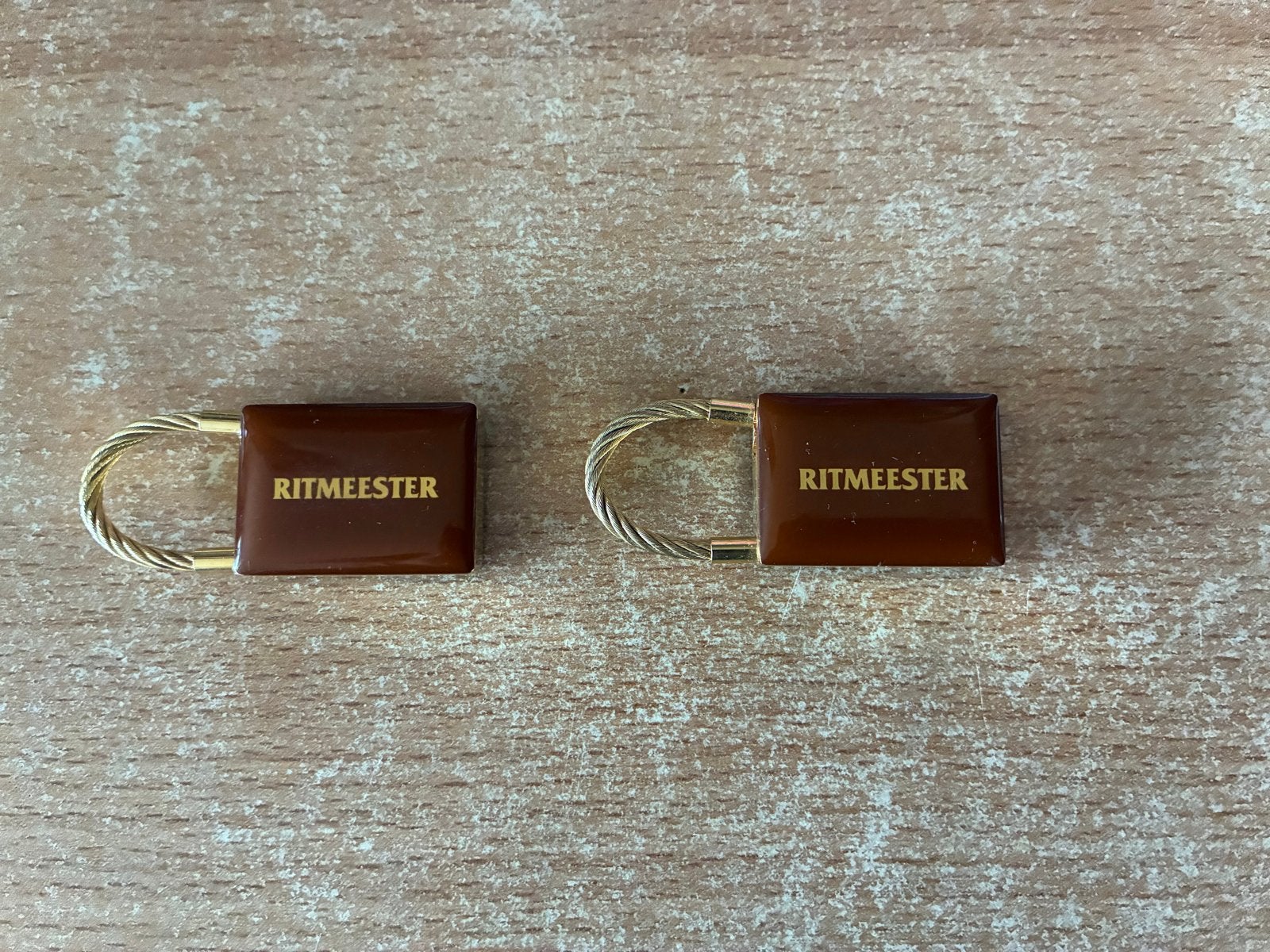 Set van twee vintage Ritmeester sleutelhangers '70-'80 jaren, Ophalen of Verzenden, Gebruikt, Merk