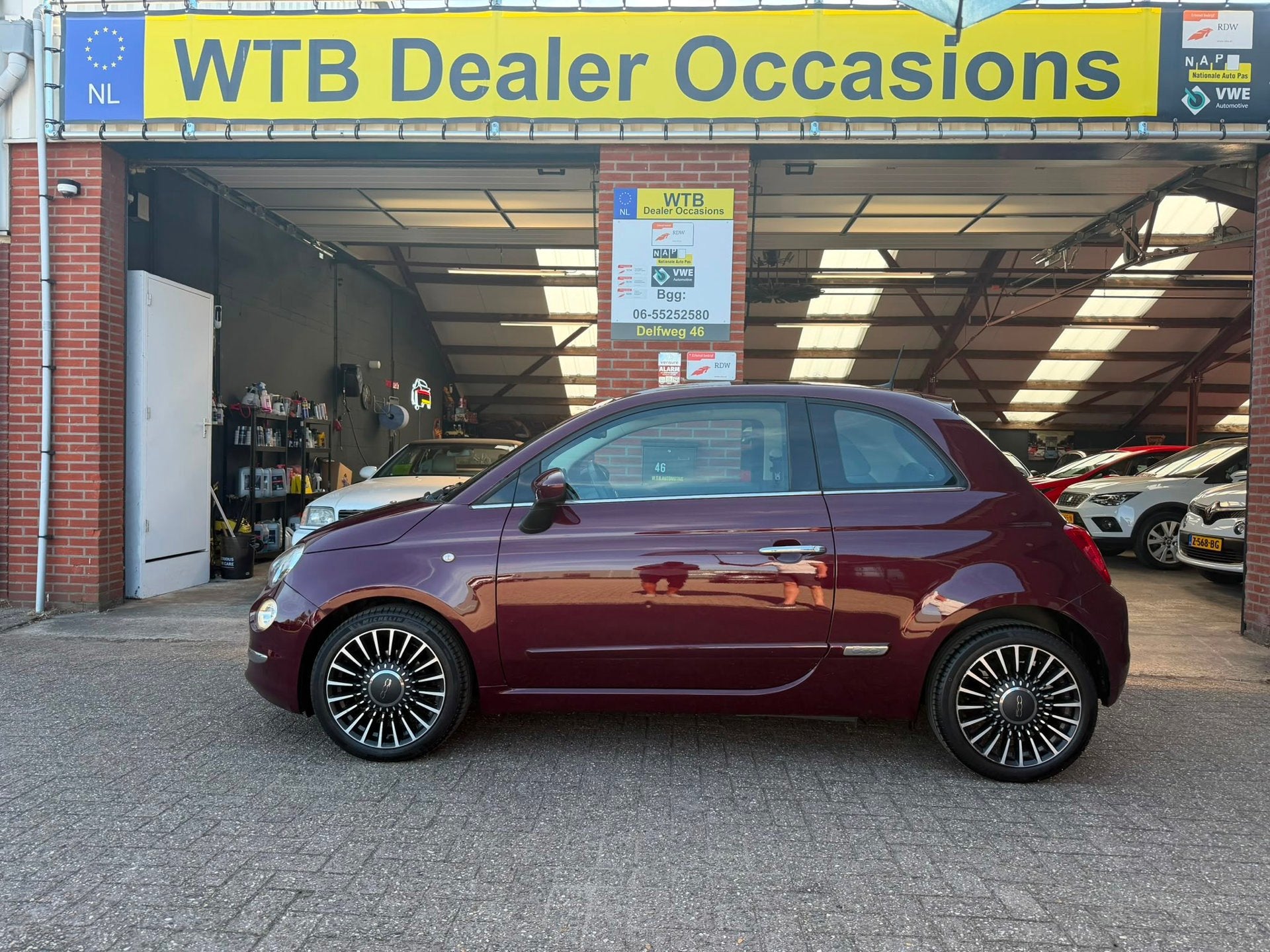 Fiat 500 0.9 TwinAir Turbo Lounge, Pano, Navi, Blue-Tooth, 2, Voorwielaandrijving, Stof, Gebruikt, 905 kg
