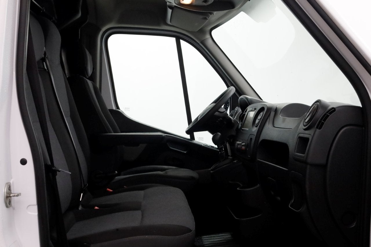 Renault Master T35 2.3 dCi 145pk E6 RWD L4H3 Energy Airco/Na, Achterwielaandrijving, Gebruikt, Euro 6, 4 cilinders