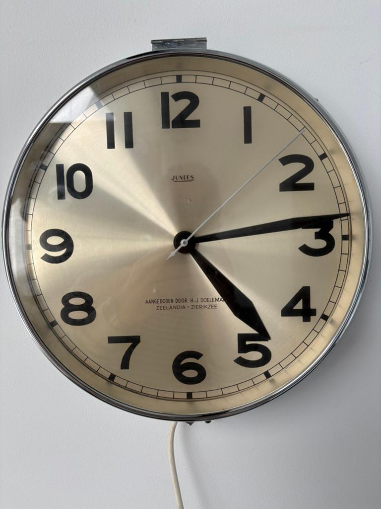 Vintage Jundes Klok uit de jaren '30 - Werkend en Netjes, Ophalen of Verzenden