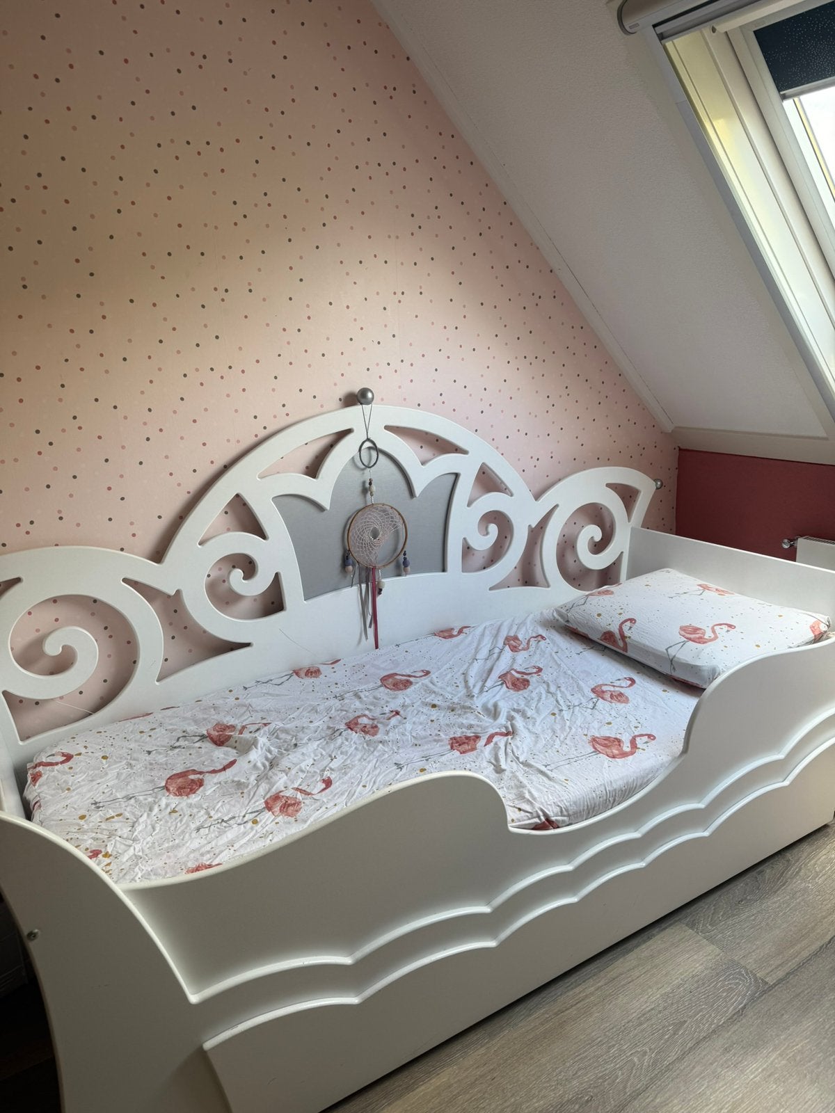 Bed en boekenkast meisjes, Ophalen, Zo goed als nieuw, 180 cm of meer, 85 tot 100 cm