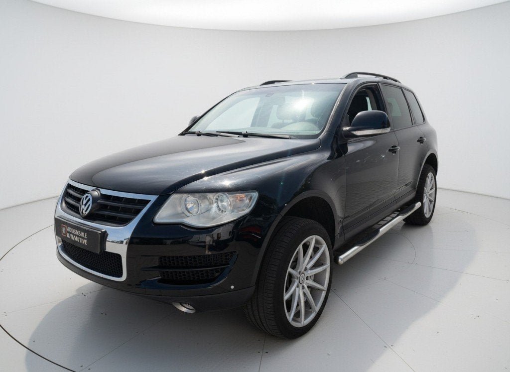 Volkswagen TOUAREG 2.5 TDI HIGHLINE+. AUT, TREKHAAK, AIRCO, Auto's, Automaat, Euro 5, Gebruikt, Zwart