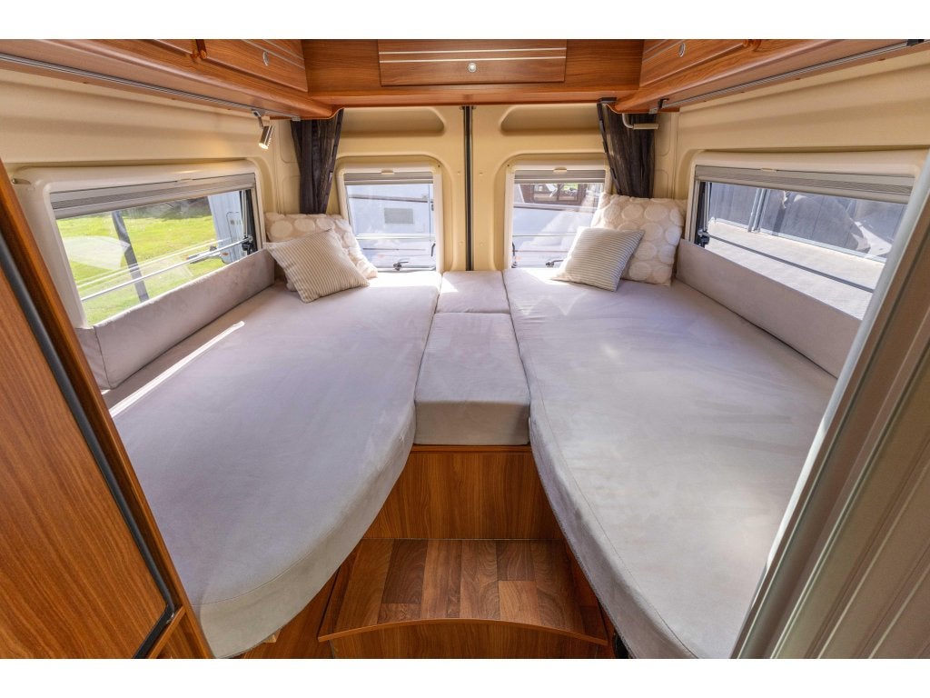 Globecar Campscout Enkele bedden Lage KM Euro5 Busbiker, Caravans en Kamperen, Campers, Overige merken, Buscamper of Camperbus