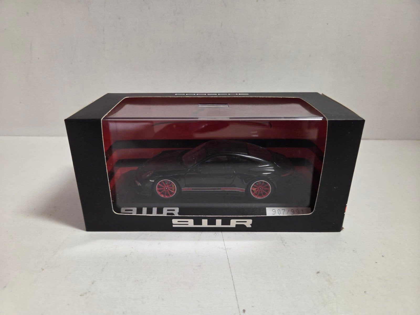 Spark Porsche 911 R Limited 991 pcs., Hobby en Vrije tijd, Overige merken, Auto, ., Ophalen of Verzenden
