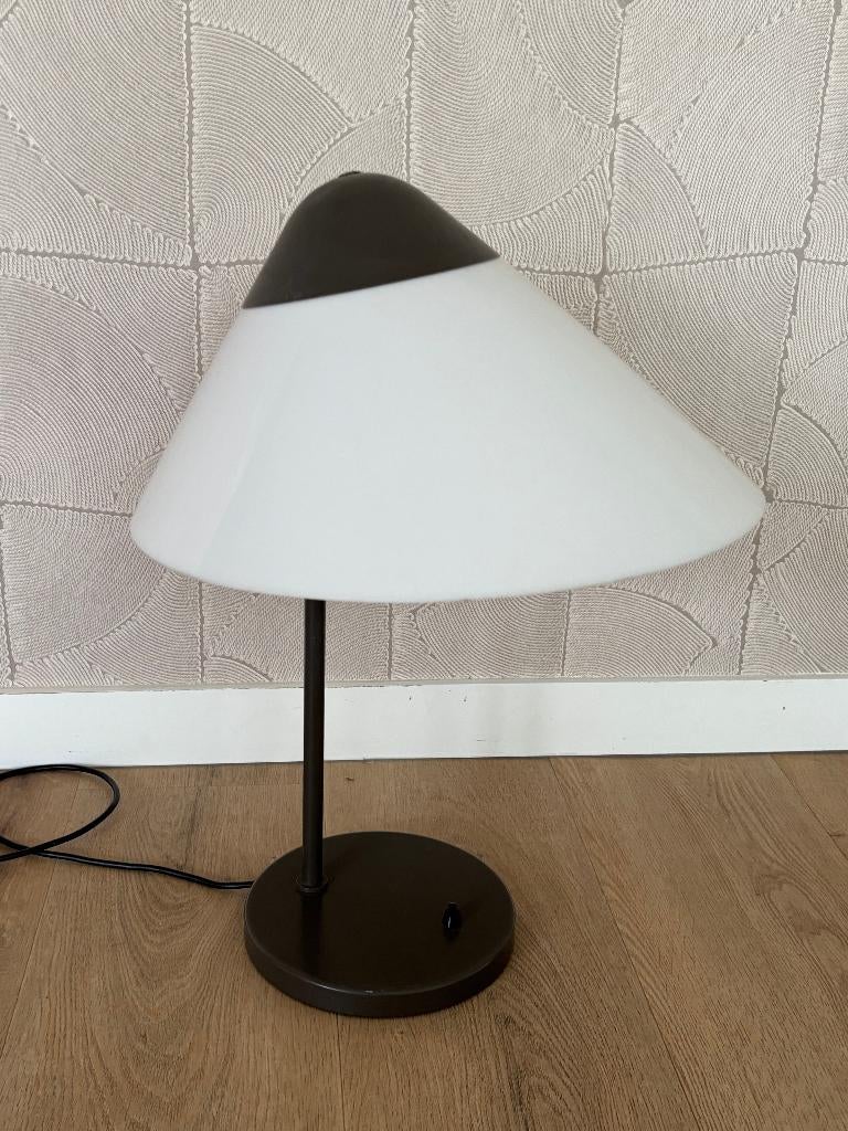 Vintage Opala desk lamp Hans J. Wegner Louis Poulsen Design, Huis en Inrichting, Lampen | Tafellampen, Ophalen, Hans J. Wegner