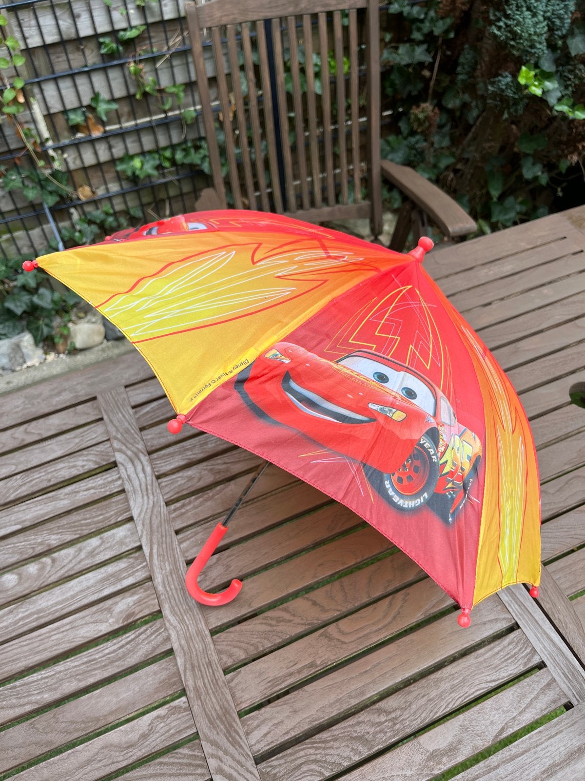 Kinderparaplu Cars Bliksem McQueen, Ophalen of Verzenden, Gebruikt, Rood