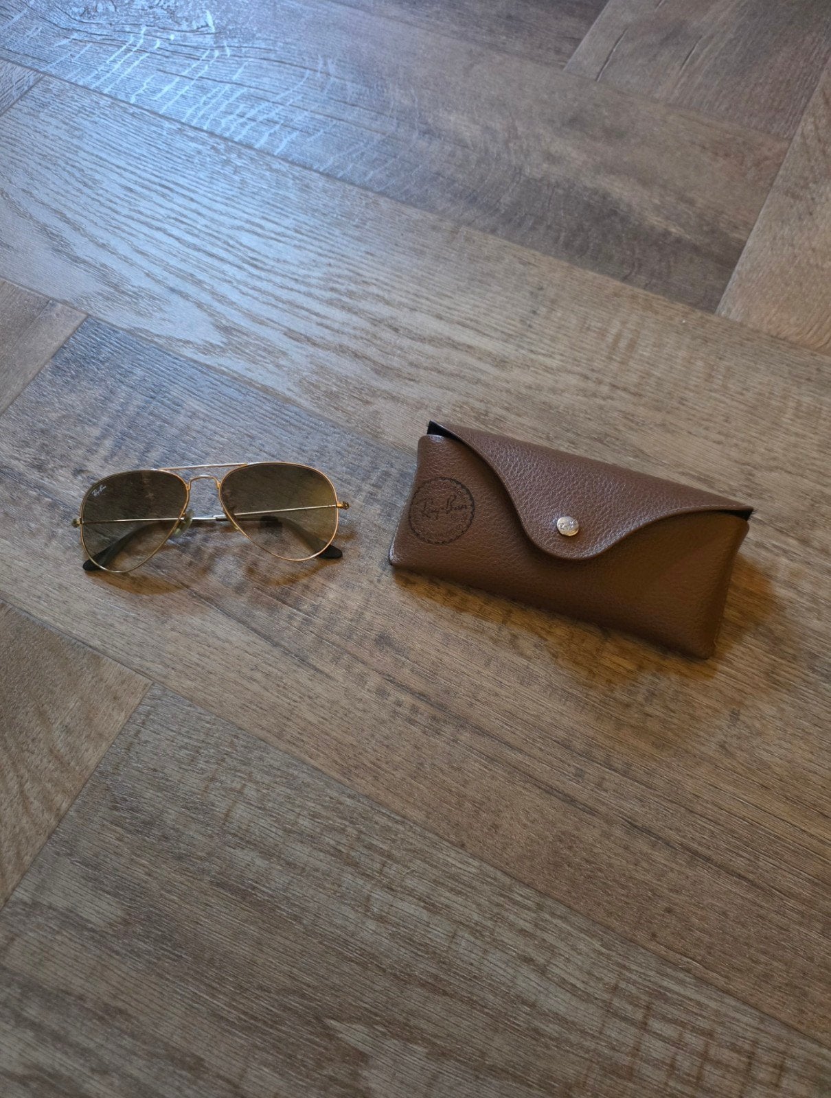 Ray-Ban zonnebril, Sieraden, Tassen en Uiterlijk, Zonnebrillen en Brillen | Dames, Ophalen of Verzenden, Zo goed als nieuw, Ray-Ban