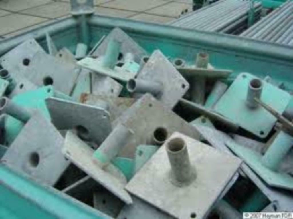 Steigerkoppeling / steigerklem / steigervoet / lip / muurlip, Ophalen, Gebruikt, 50 tot 100 mm, Overige typen