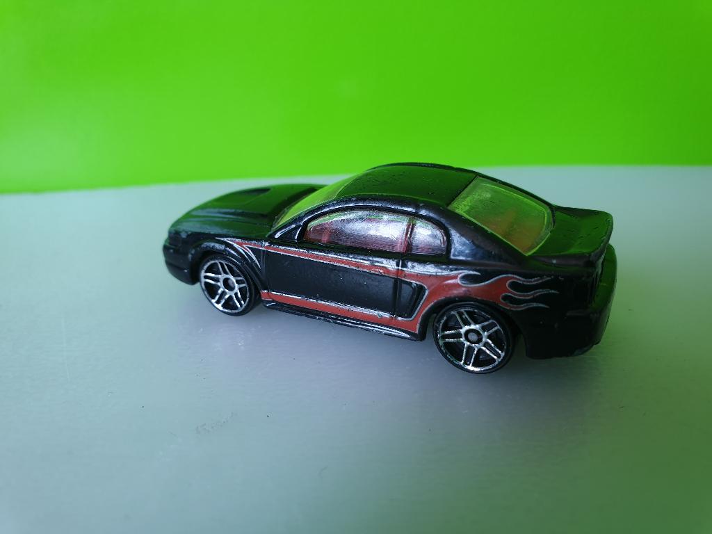 Hotwheels - 1999 Ford Mustang [zwart] 1/64, Ophalen of Verzenden, Gebruikt, Auto
