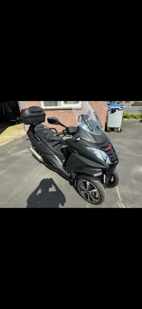 Peugeot type x1 Metropolis 400i zwart.  Cl inhoud 399cm3, Motoren, Particulier, 12 t/m 35 kW