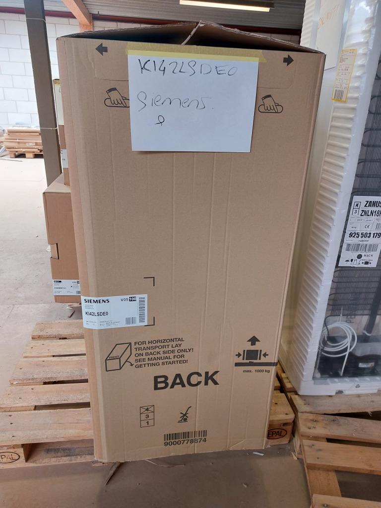 Aanbieding nieuwe Siemens koelkast KI42LSDEO, Witgoed en Apparatuur, Koelkasten en IJskasten, Nieuw, Met vriesvak, 150 tot 200 liter