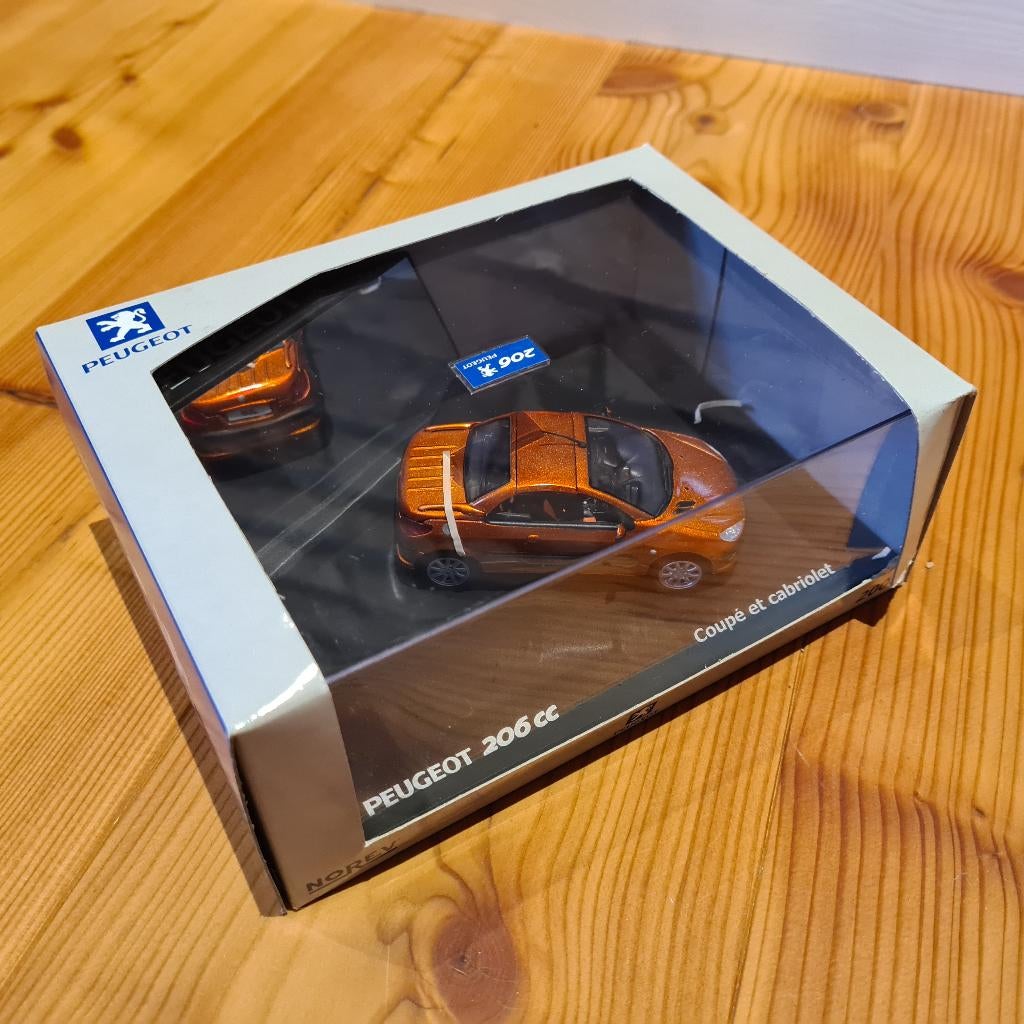 1:43 Peugeot 206 CC - Norev - Modelauto, Hobby en Vrije tijd, Modelauto's | 1:43, Ophalen of Verzenden, Nieuw, Auto, Norev