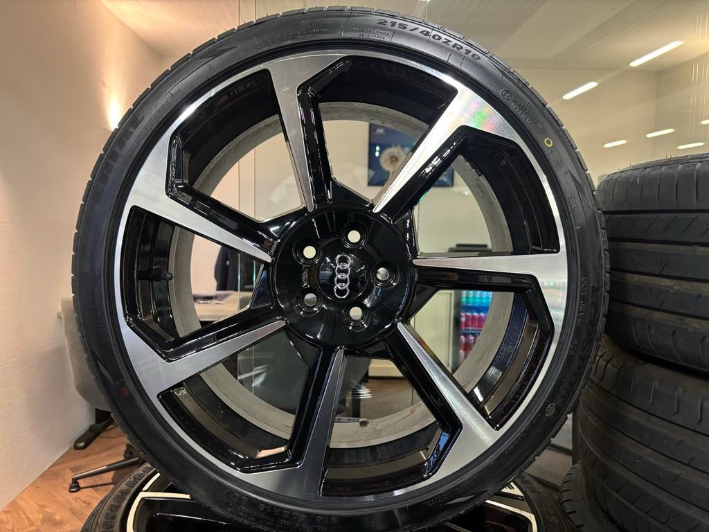 Audi A1 Velgen met Zomerbanden 215/40R18 Nieuwe, 18 inch, 215 mm, Banden en Velgen, Nieuw